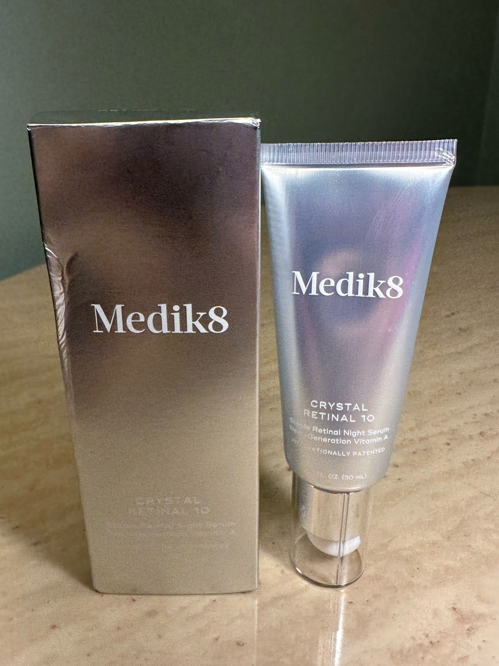 Medik8 Crystal Retinal 10 Serum 1Oz Anti Aging Retinaldehyde Smooth Skin